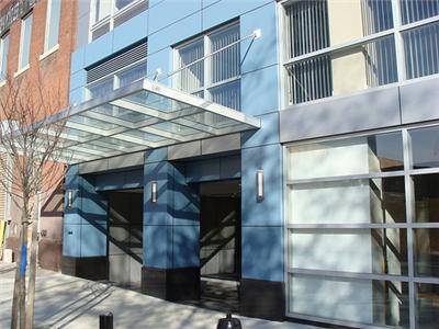 Luxury one BR with Balcony and 1.5 Bath