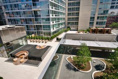 Midtown West Luxury, 2 bedroom 2 bath, Doorman, Gym, City views and River Views
