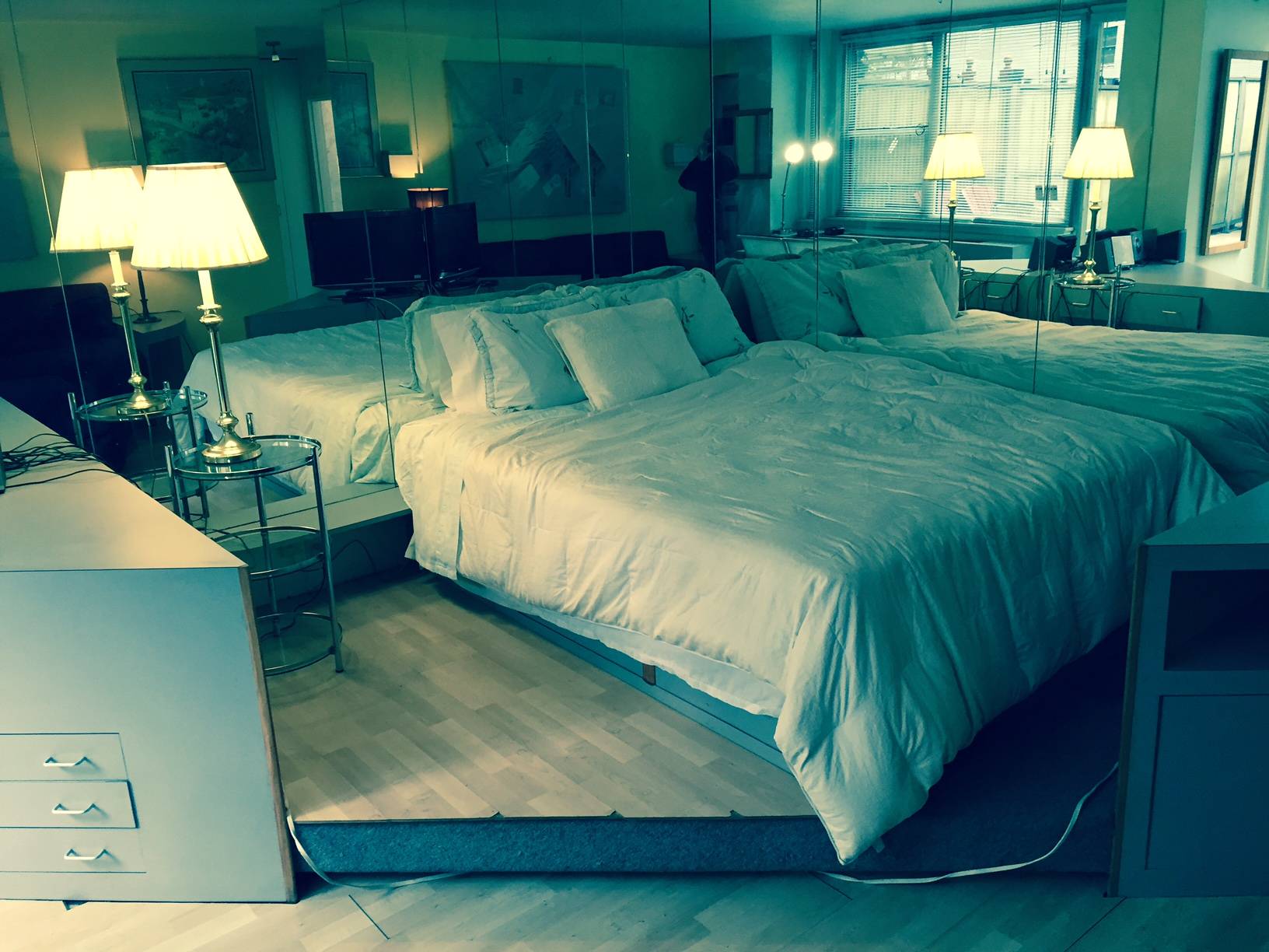 **Rent it Now **Short Terms**  Fully furnish**East 58 St**Huge Alcove Studio W/ Out Door Space  **Full service Building 24 Hr.DM**