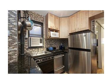 Beautiful One Bedroom In Hell's Kitchen Priced right!! This Wont Last!!!