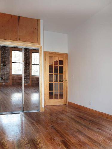 Lovely Midtown East 2 Bedroom- 52 st- Newly Renovated!