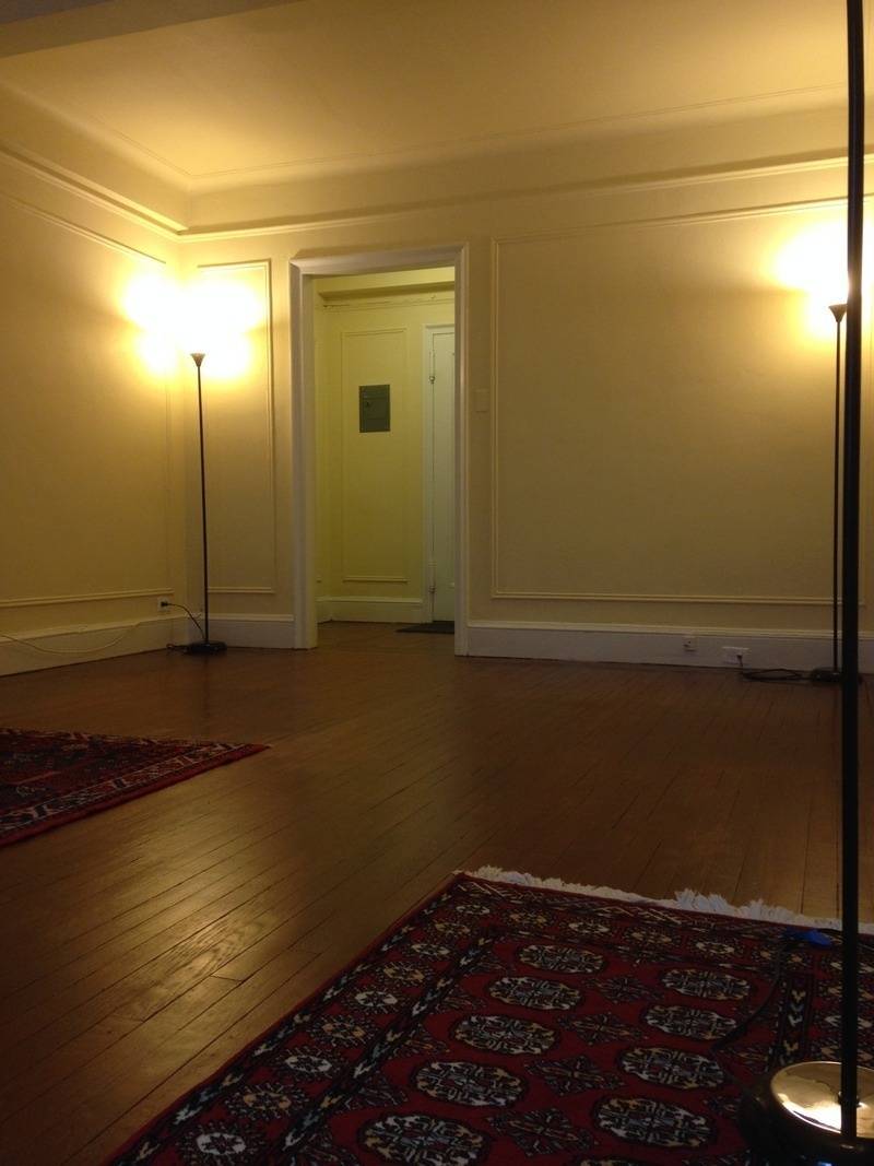 INCREDIBLE 1 BDR**VERY SPACIOUS**W56th/7th**PRFECT L.CENTER LOCATION!!COLOMBUS CIRCLE!!CENTRAL PARK!!