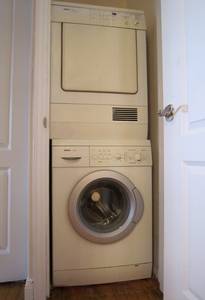 Gramercy Park Two Bed! No fee! Beautifully renovated with granite kitchen and marble bathroom. PRIVATE PATIO! Maple floors and washer/dryer! Located near Union Square, Beth Israel Medical Center, NYU 