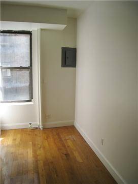 CONVENIENTLY Located  and Charming 1BD in Soho!