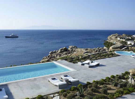 Mykonos - 20 BR Villa International