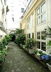 Paris - 4 BR Villa International