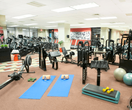 Sun-Drenched One Bedroom Apartment on the Upper West Side. Fitness Center, Garage, Pool, and More!!! Near Central Park, Museums, and Shopping. Easy Transportation. Pets OK! Call Today for Showing!!! 