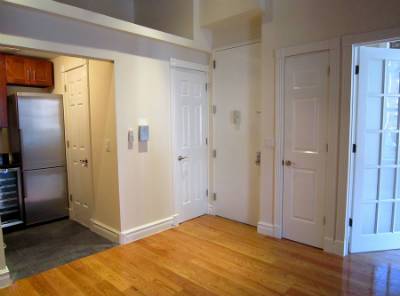 **AMAZING 2 BEDROOMS 1 BATHROOM IN UPPER WEST SIDE FOR RENT ~ TOWNHOUSE ~ NEWLY RENOVATED ~ BRICK EXPOSED ~ WASHER AND DRYER ~ FOUR STAR SPECIAL!**