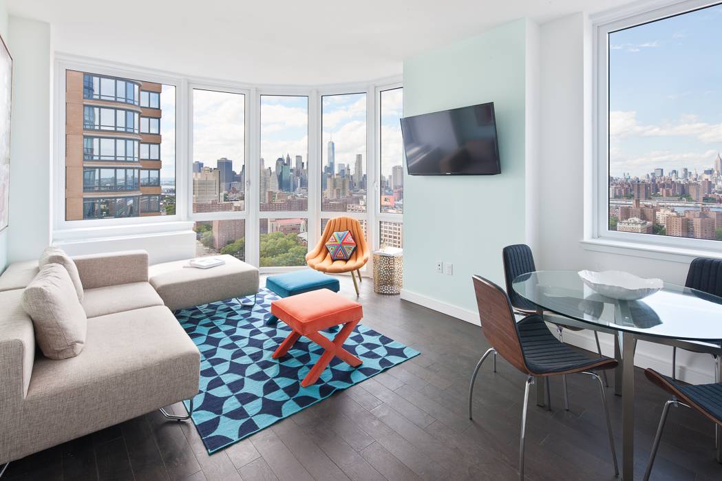 NO FEE ! / FREE MONTH RENTS ! ULTRA LUXURY PENTHOUSE for RENT! ~ `SPECTACULAR AMENITIES ~ QAULITY OF LIFE AT ITS BEST