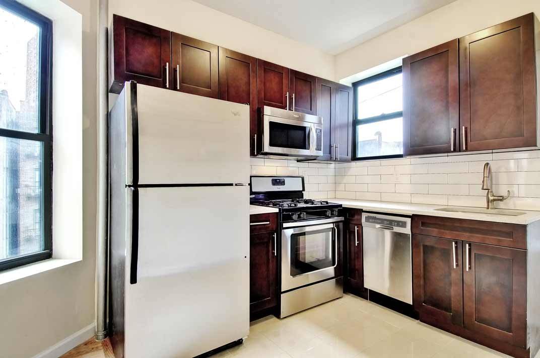 BRAND NEW  1 BEDROOM | 1 BATHROOM CONDO FINISHES | OPEN HOUSE