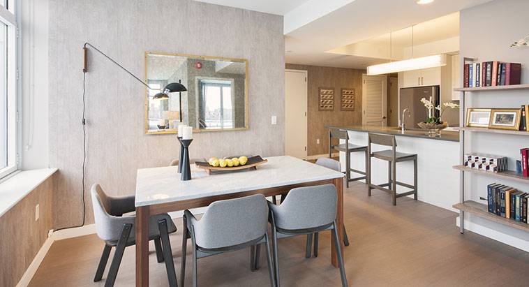 Williamsburg, New 3 bed 2 bath for  rent, Full Service Luxury Building,  W/D, Pool, No Fee 