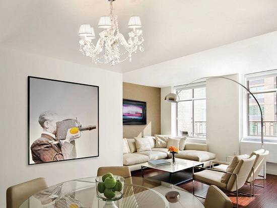 **Spacious Studio**Located in the Financial District