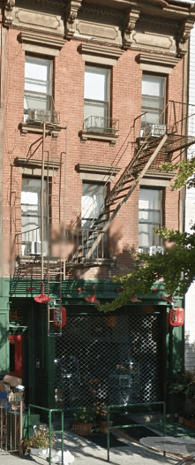 Street Level Spacious, Beautiful Retail Space in the heart of Williamsburg ! 