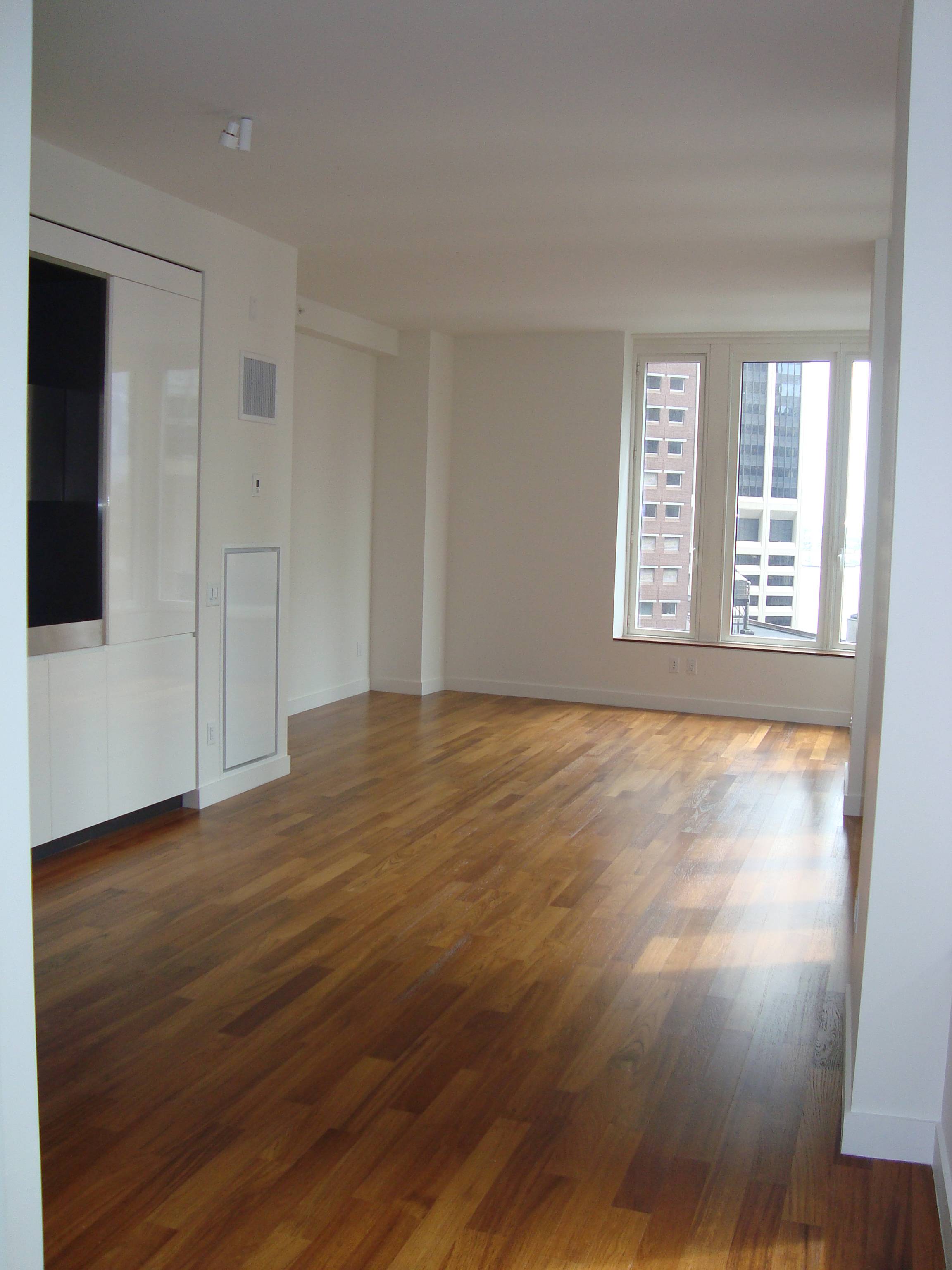 ** New Construction ** Brand New, Sunny 1 Bed With Tall Ceilings & Private Terrace!! ____ Doorman, Fitness Center, Just Steps From C & E Trains