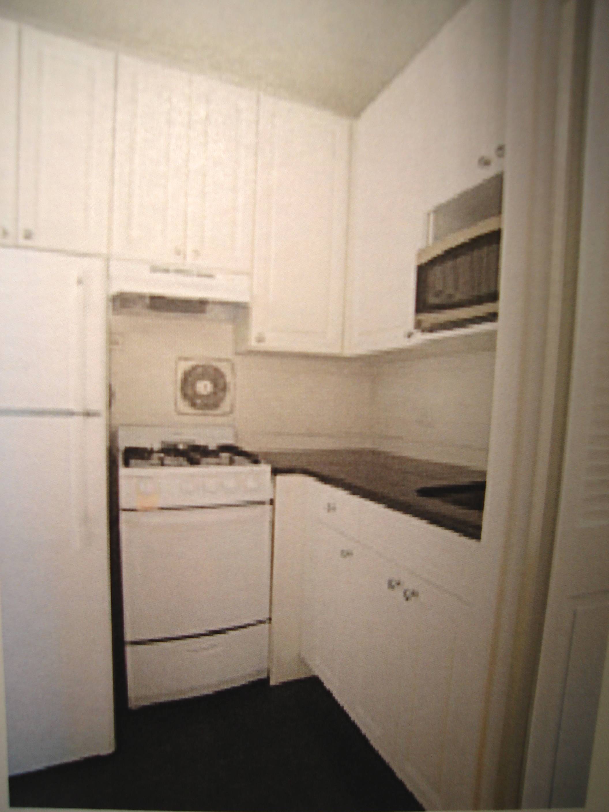 PARK AVENUE ONE BEDROOM APARTMENT