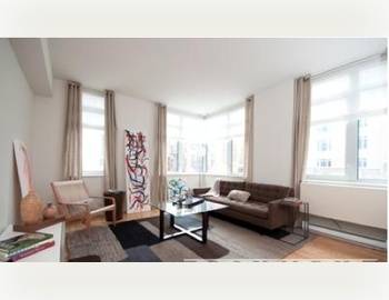 Upper West Side. Mint one bedroom. Spacious dining area or home office space. Breakfast bar. Walk-in closet.  Stunning finishes. Hardwood floors. Huge windows with tons of sunlight. $3,300/month