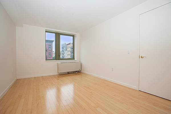   Sponsor   unit  -----------------------Best value one Bedroom  in East Harlem 
