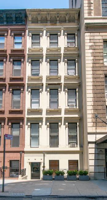 Beautiful 5-Story Townhouse Moments from Central Park in the Upper East Side Historic District