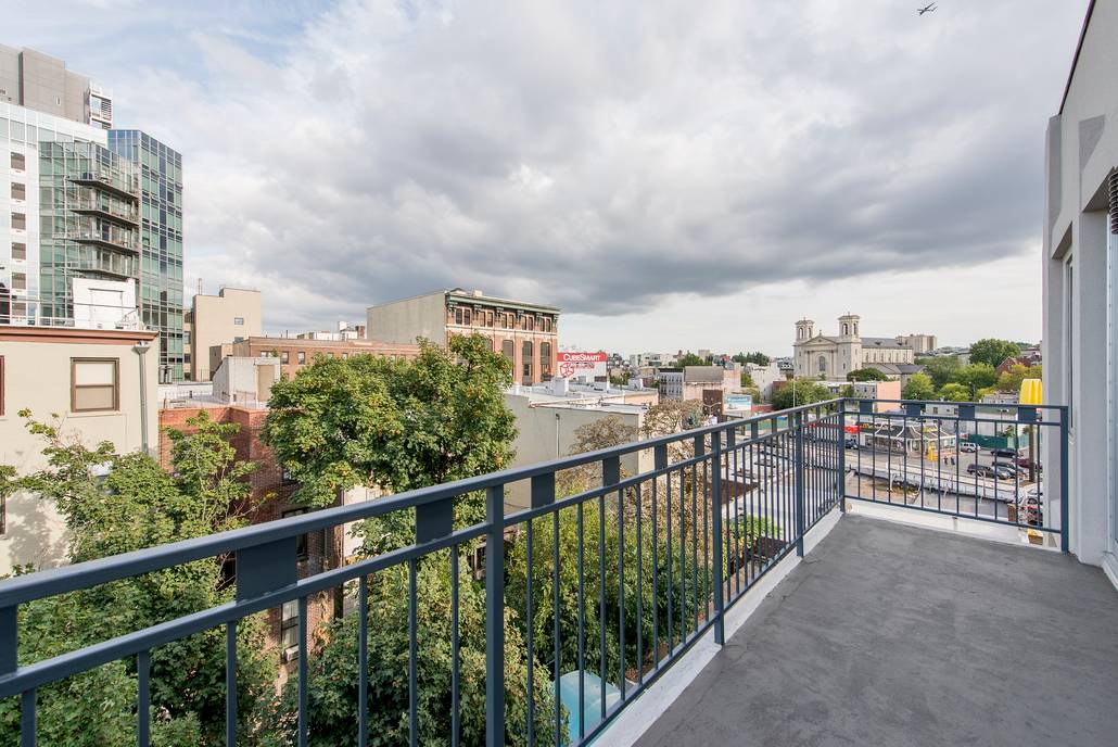 Clinton Hill: New Construction, Never Lived In, One Bedroom Oasis. Eastern Exposure, Huge Balcony, Steps From Subway!!