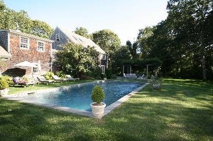 Have It All Minutes to Ocean and Bridgehampton Village
