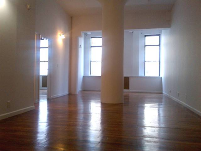SoHo 2Bd Loft - Excellent Location - drop dead Gorgeous apartment!***