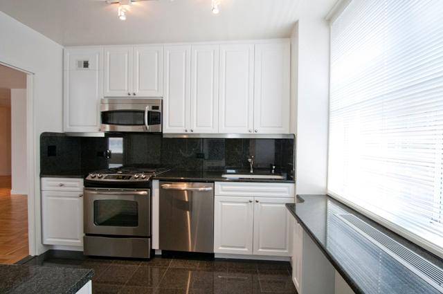 Midtown East, 4 Bedroom Convertible, 3.5 Baths, Dining Room, 2 WIC's, Full Service Luxury Building, No Fee