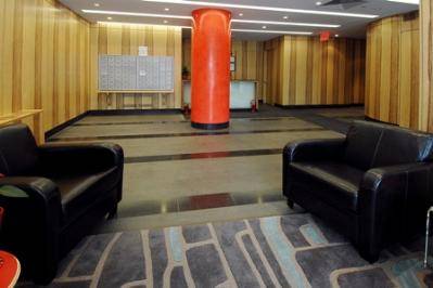 new condon   3 Bedroom and 2 Full Bath  with manhattan view inclued  parking 