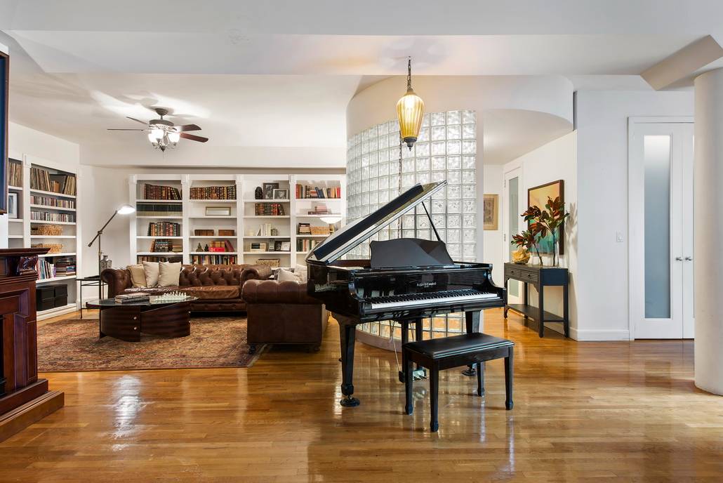 Historic 3 Bedroom Loft in TriBeCa's American Thread Building
