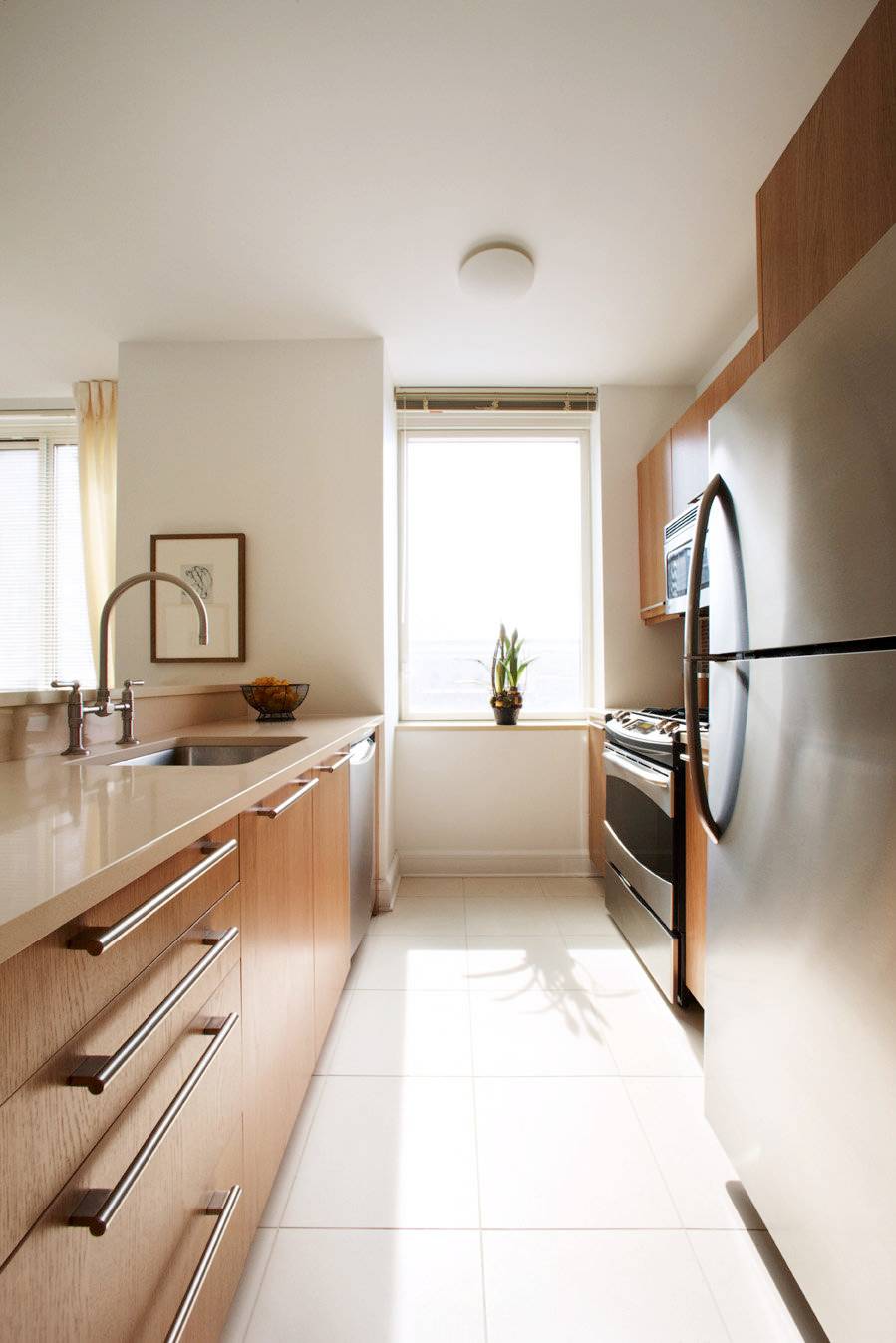 Upper West Side,  2 Bedroom 2 Bathroom, Full Service Luxury Building, Great Closet Space, Swimming Pool, No Fee