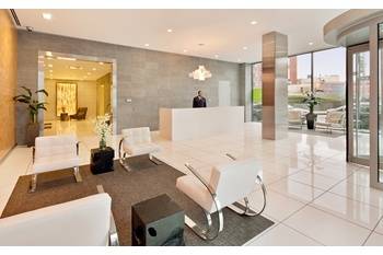 **LIC** One bedroom *Sunny* with W/D aprtment at the L-Haus for Rent** **