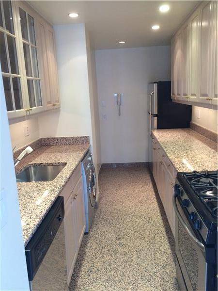 Steps to Central Park $4100 Hugh 1BR