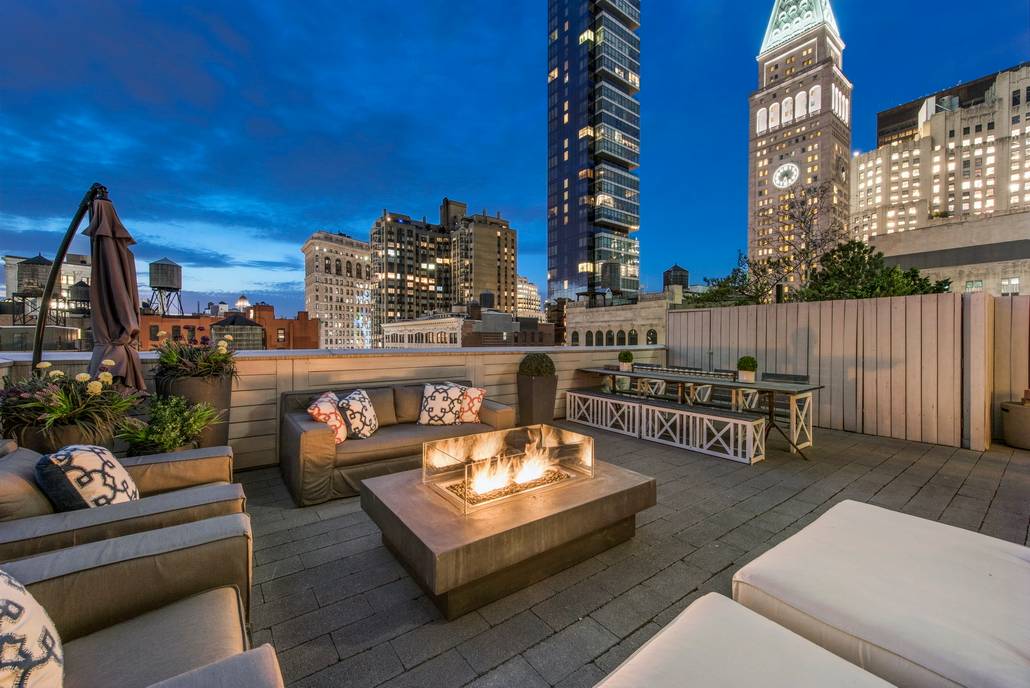 1 Bedroom, 1.5 Bathroom with Large Terrace in Flatiron!