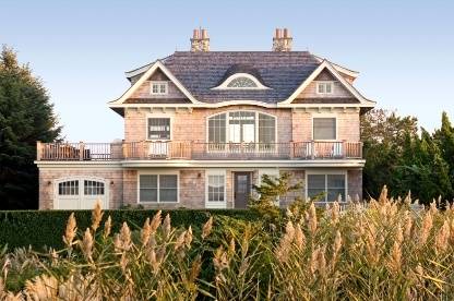 OCEANFRONT AND BAYFRONT Water Mill South