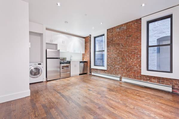 BRAND NEW RENOVATION 2 BEDROOMS | 1 BATHROOM | CENTRAL PARK & MORNINGSIDE PARK 
