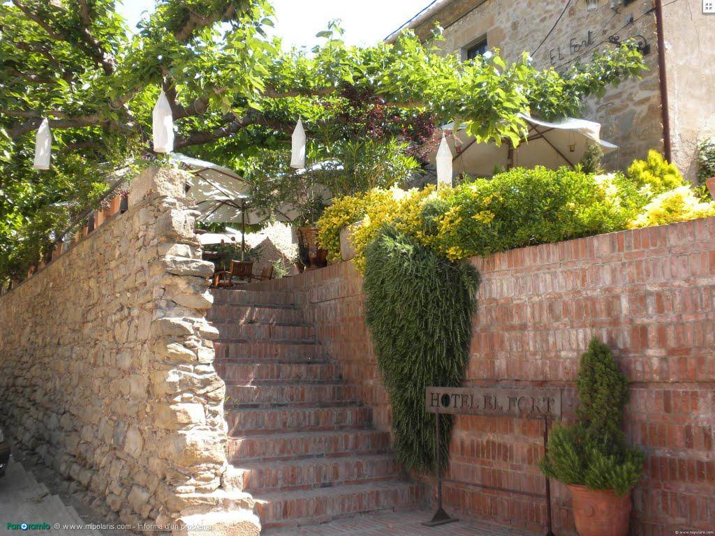 Costa Brava, Spain: Jewel Hotel/Restautant & Private Apartment a trully one of a kind opportunity.