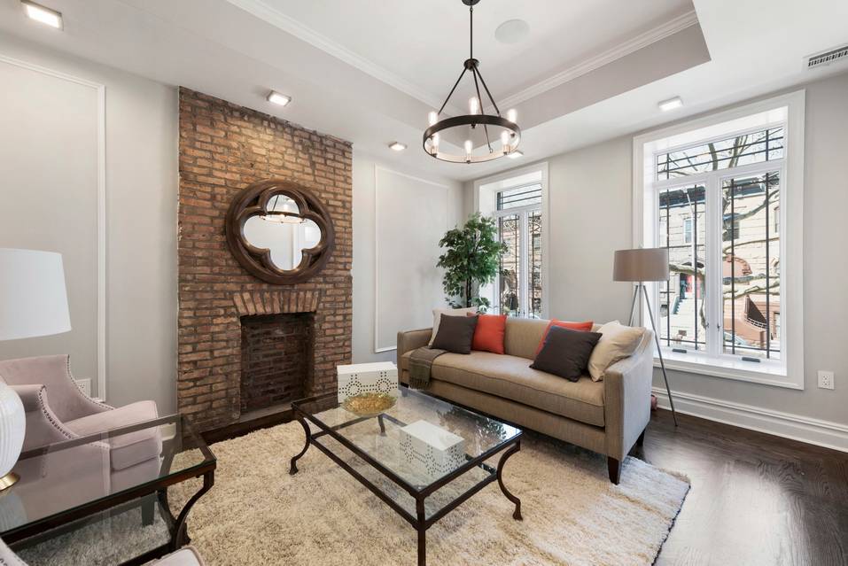 BROOKLYN GUT RENOVATED 2 FAMILY BROWNSTONE ON TREE LINED STREET