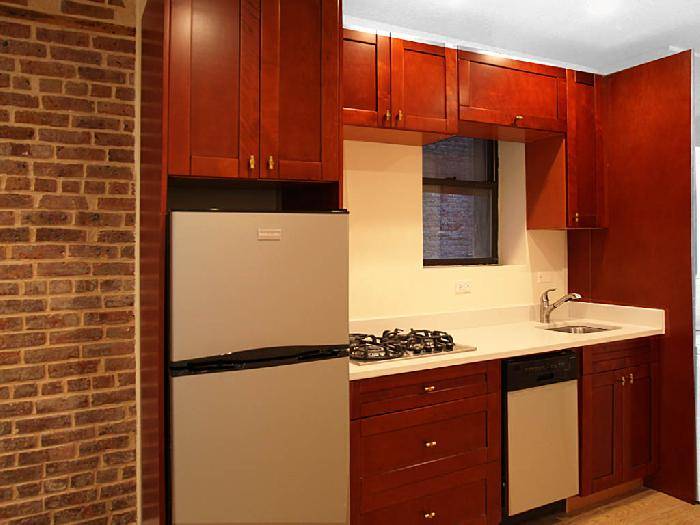PRISTINE 2 BDR, 1.5 BATH -- PRIME EAST VILLAGE -- FULLY RENOVATED -- W/D -- STEPS FROM TOMPKINS SQUARE PARK!