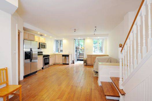 HISTORIC DISTRICT 6BR/4BA PRIVATE ROODTOP GUT RENOVATED