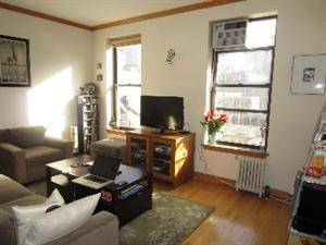 Financial District - A Luxurious Spacious One Bedroom Rental to Live In-A Must See!