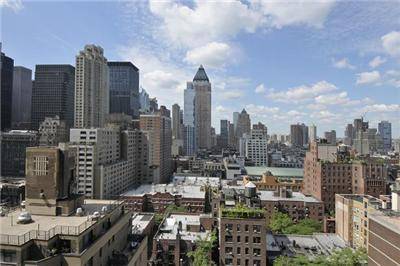    UPPER WEST SIDE CONDOMINIUM TWO BEDROOM MAGNIFICANT     GARDEN VIEW        GRAND LIVING             