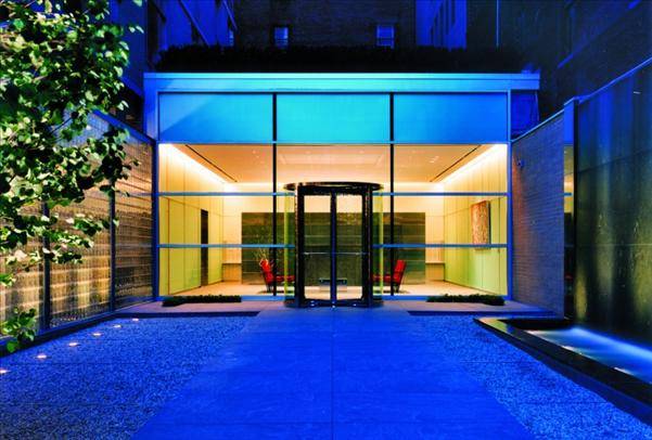 Chelsea One Bed *No Fee* $3600 wont last! Gym* Garage* Lounge* Rooftop* Valet* Concierge*