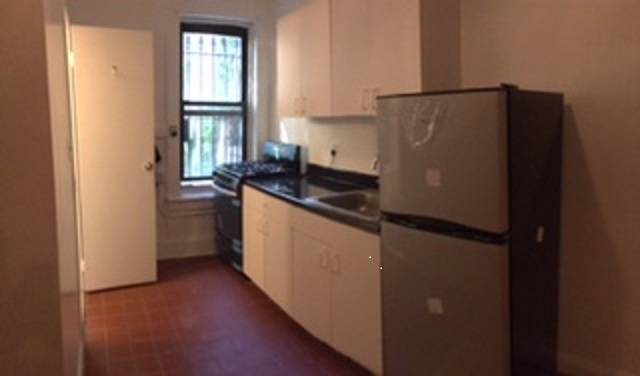 Holy Cow!  It is still possible to find an amazing rent stabalized apartment for under 2K!!!!