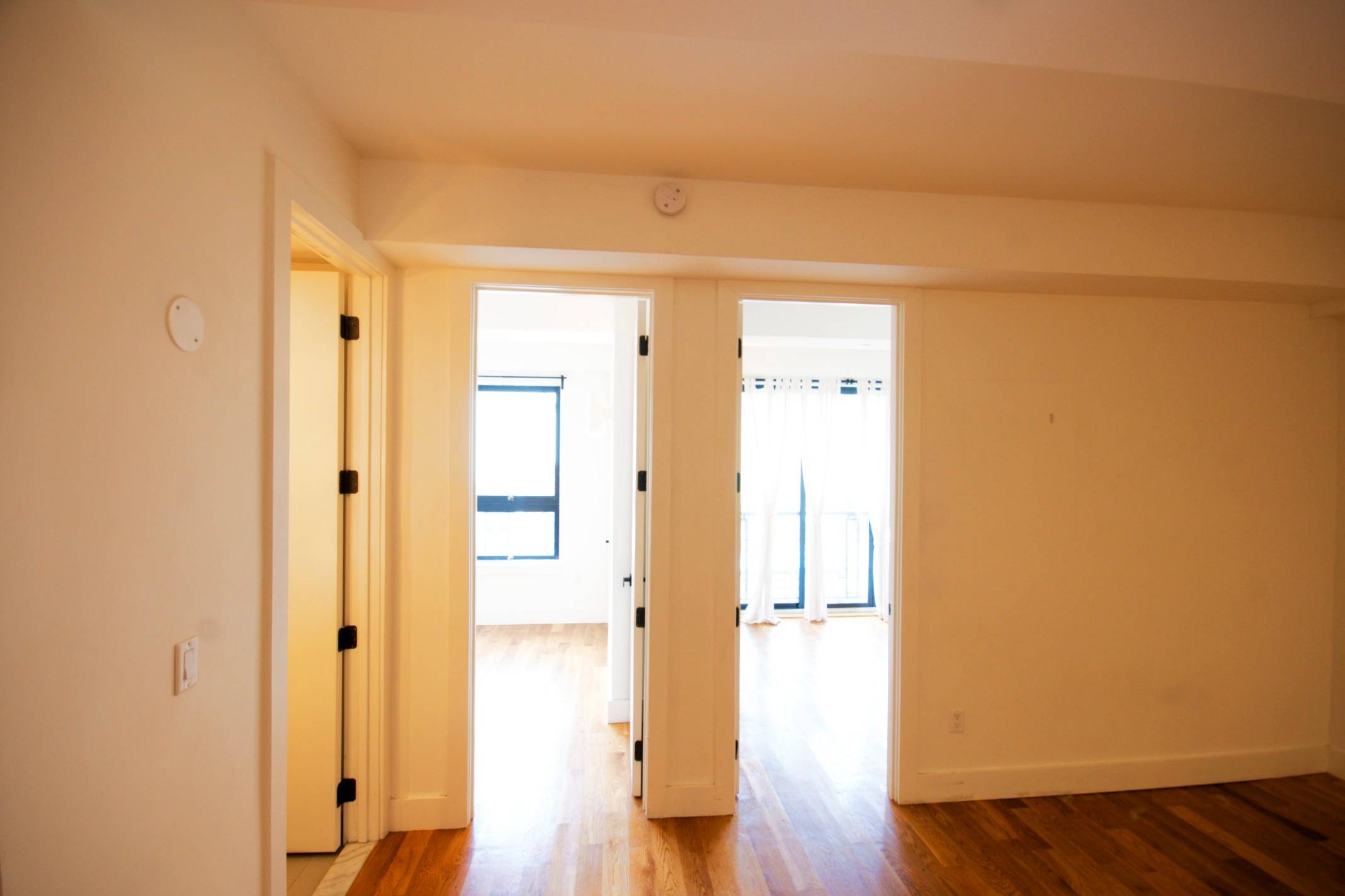 Beautiful Bushwick NO FEE 2 Bedroom 2 Blocks to Central Ave JM