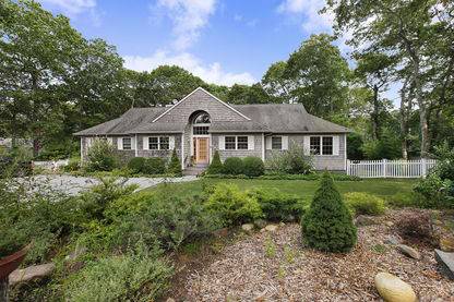 4 Bedroom, 3 Bath Home with Pool