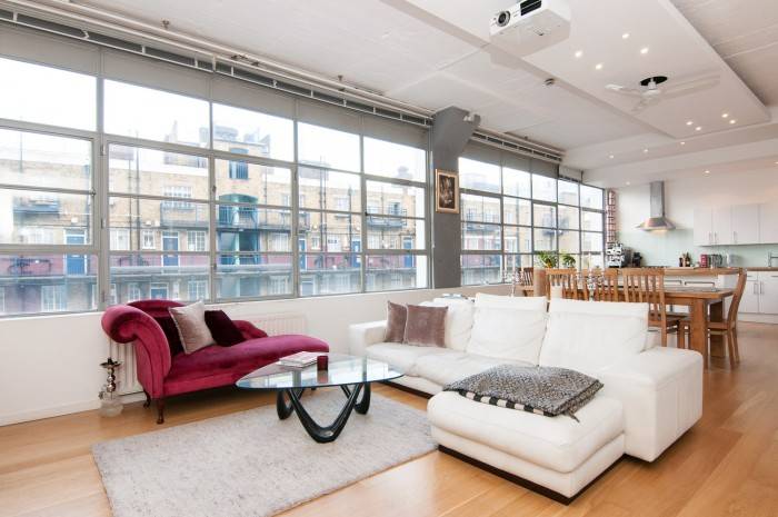 Open Plan City Apartment next to Regents Canal 