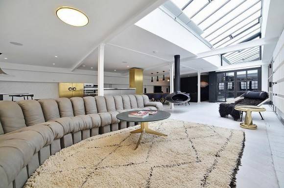 Luxury Living close to the Financial District