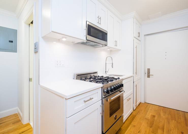 *E 22 St.*One  Bedroom**loft with a BALCONY,*Doorman