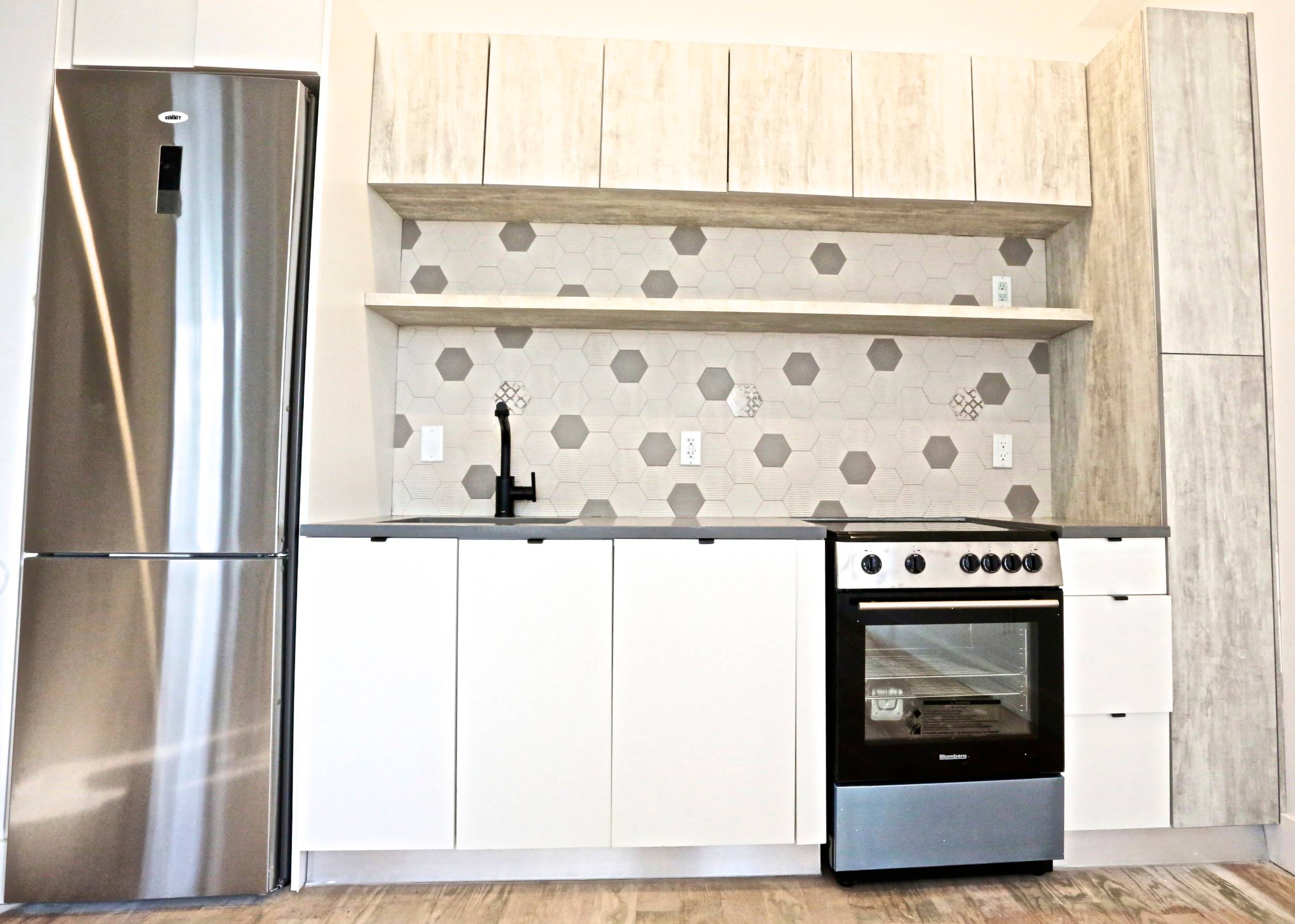 Prime Bushwick New Construction - No Fee w/Laundry, Roof Deck and Dishwasher - 2 Blocks to L and M Trains