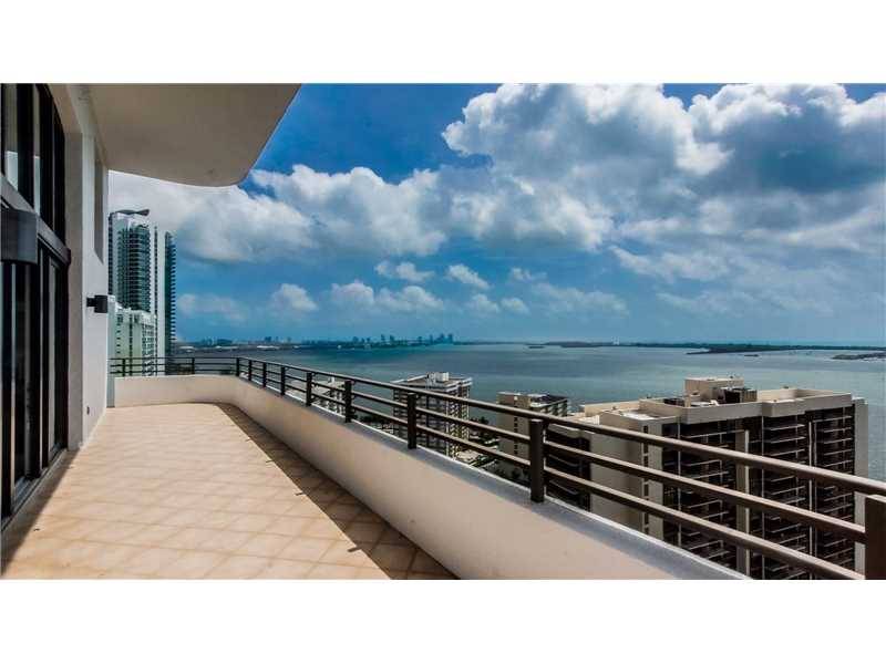 Stunning Home in the Sky - Brickell East 5 BR Condo Brickell Miami