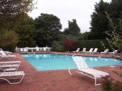 SOUTHAMPTON VILLAGE CONDO
